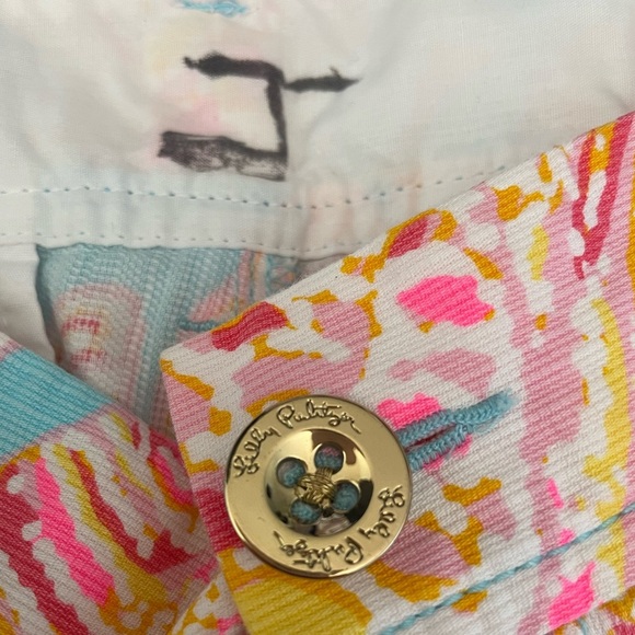 Lilly Pulitzer The Walsh Pink and Blue Shorts Fish Pattern - Picture 12 of 12